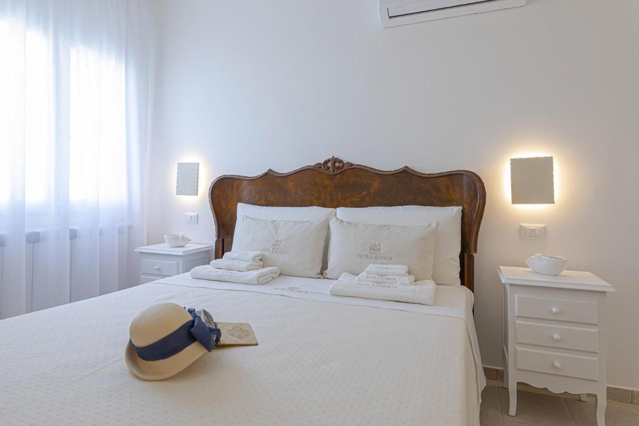 Bed and Breakfast Petra Bianca à Torre San Giovanni Extérieur photo